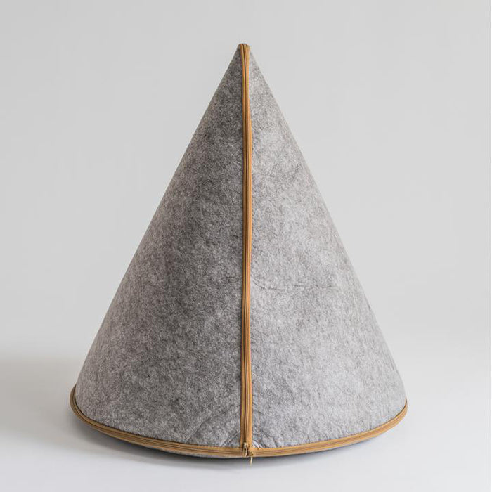 Side view of the Small Pet Cave by Nooee Pet in Grey, with a brown lined zipper