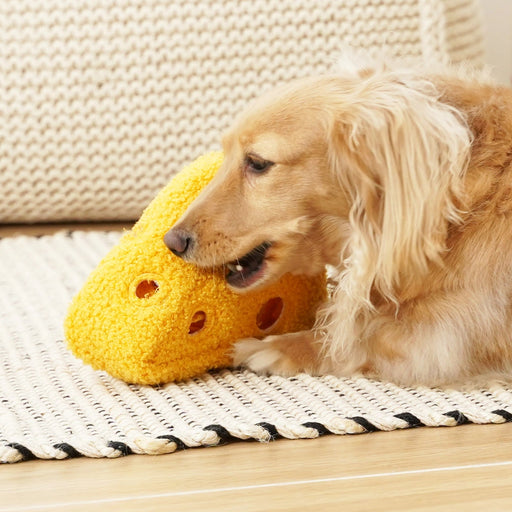 Fromage snuffle toy with daschund