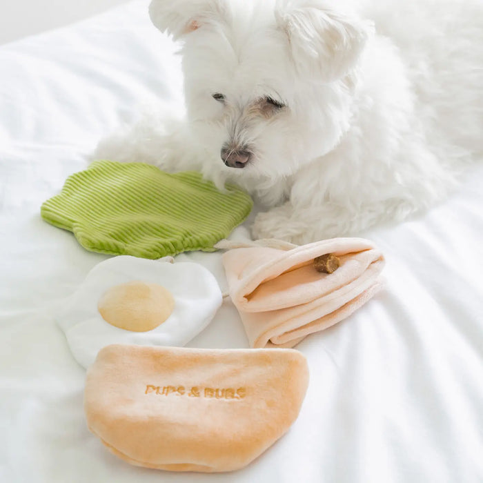 Pups & Bubs Breakfast Pita Pocket Interactive Dog Toy