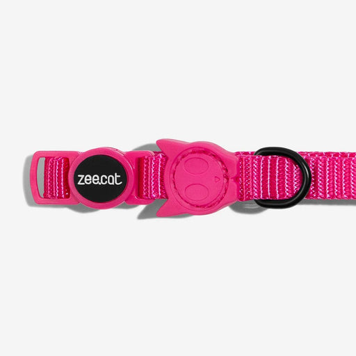 pink led cat collar close up